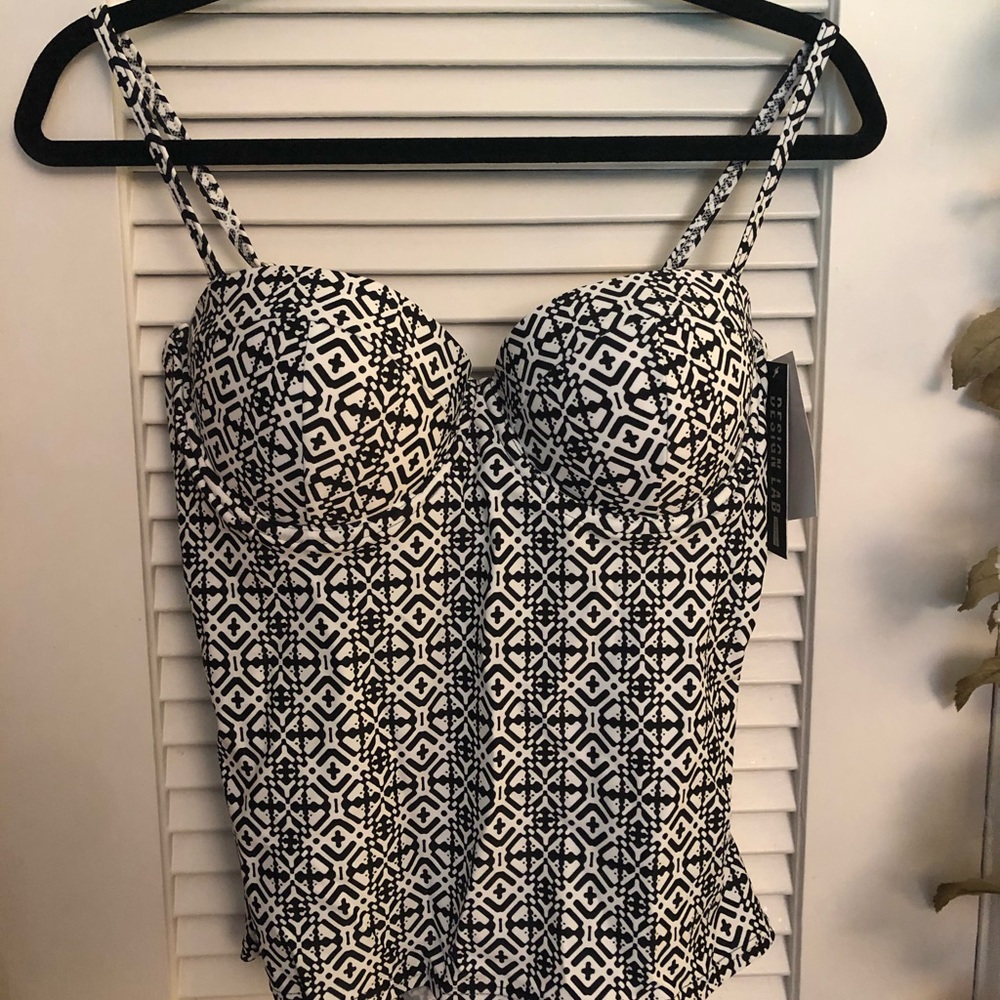 NWT Tankini Top
